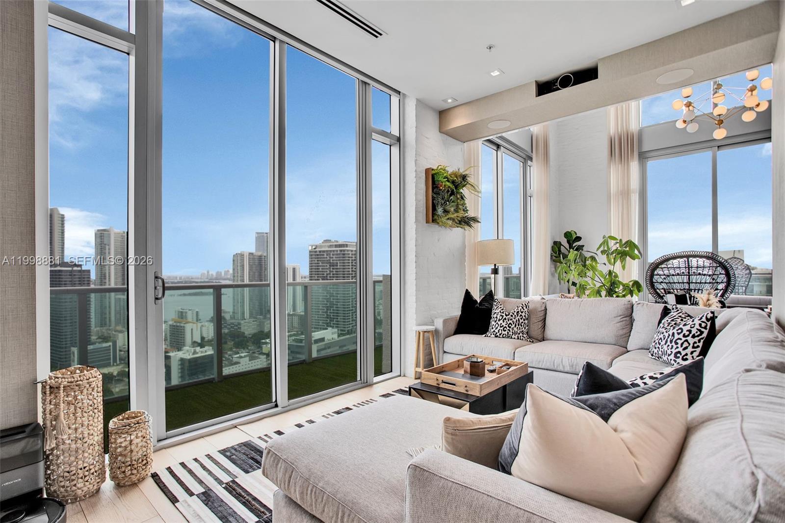 FOUR MIDTOWN - Residential