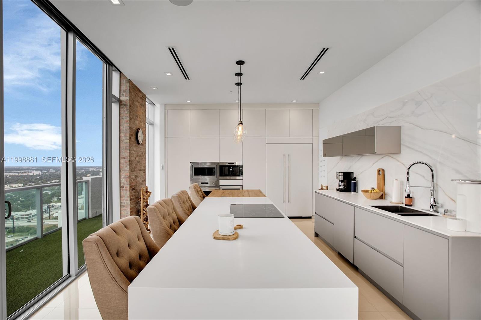 FOUR MIDTOWN - Residential