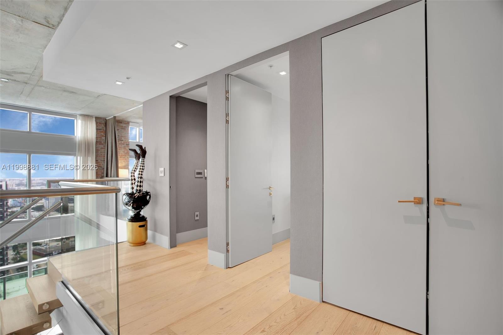 FOUR MIDTOWN - Residential