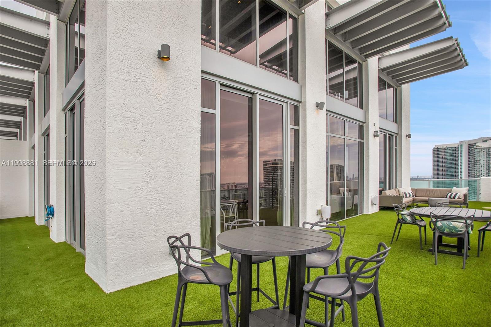 FOUR MIDTOWN - Residential