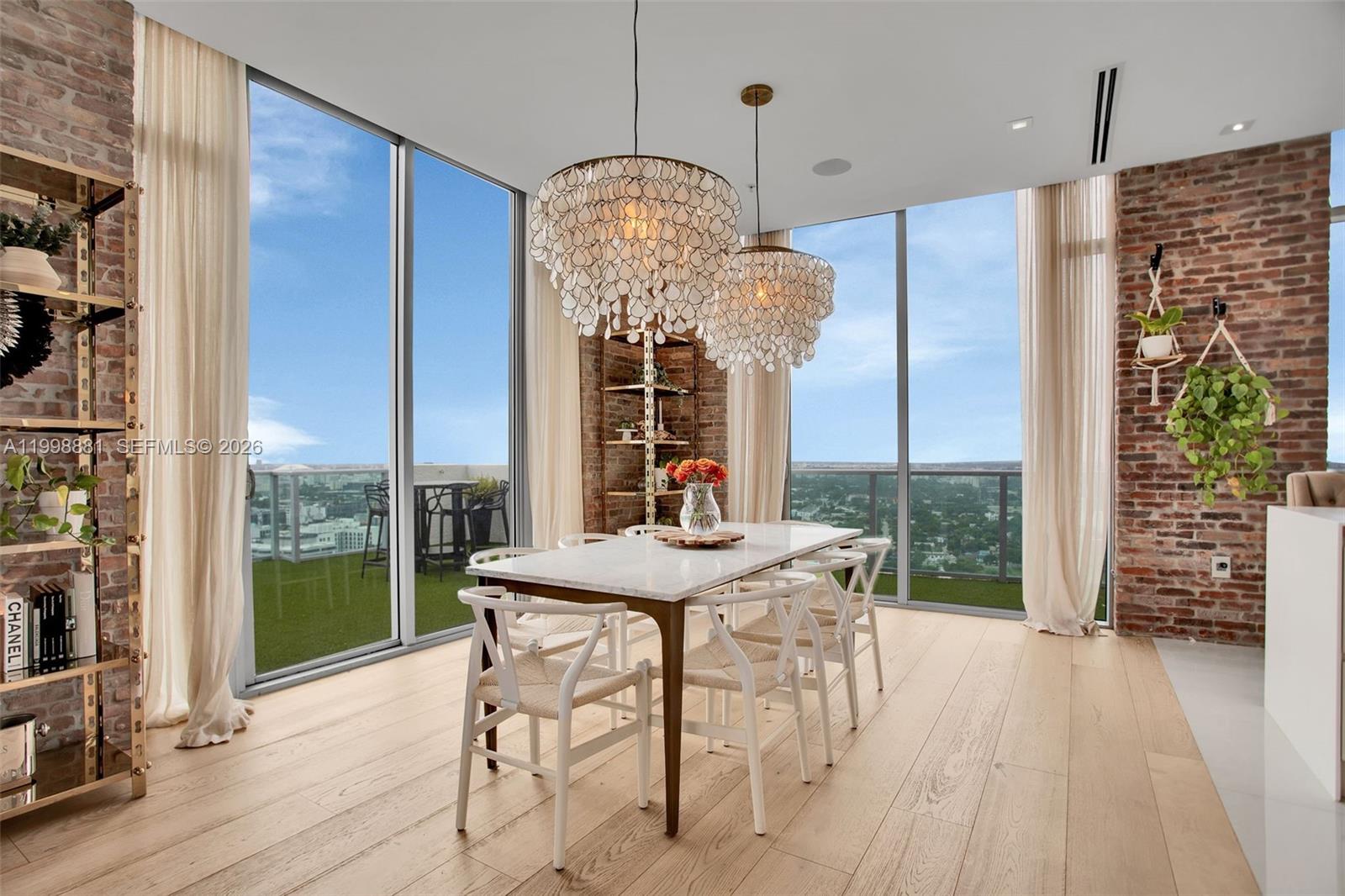 FOUR MIDTOWN - Residential