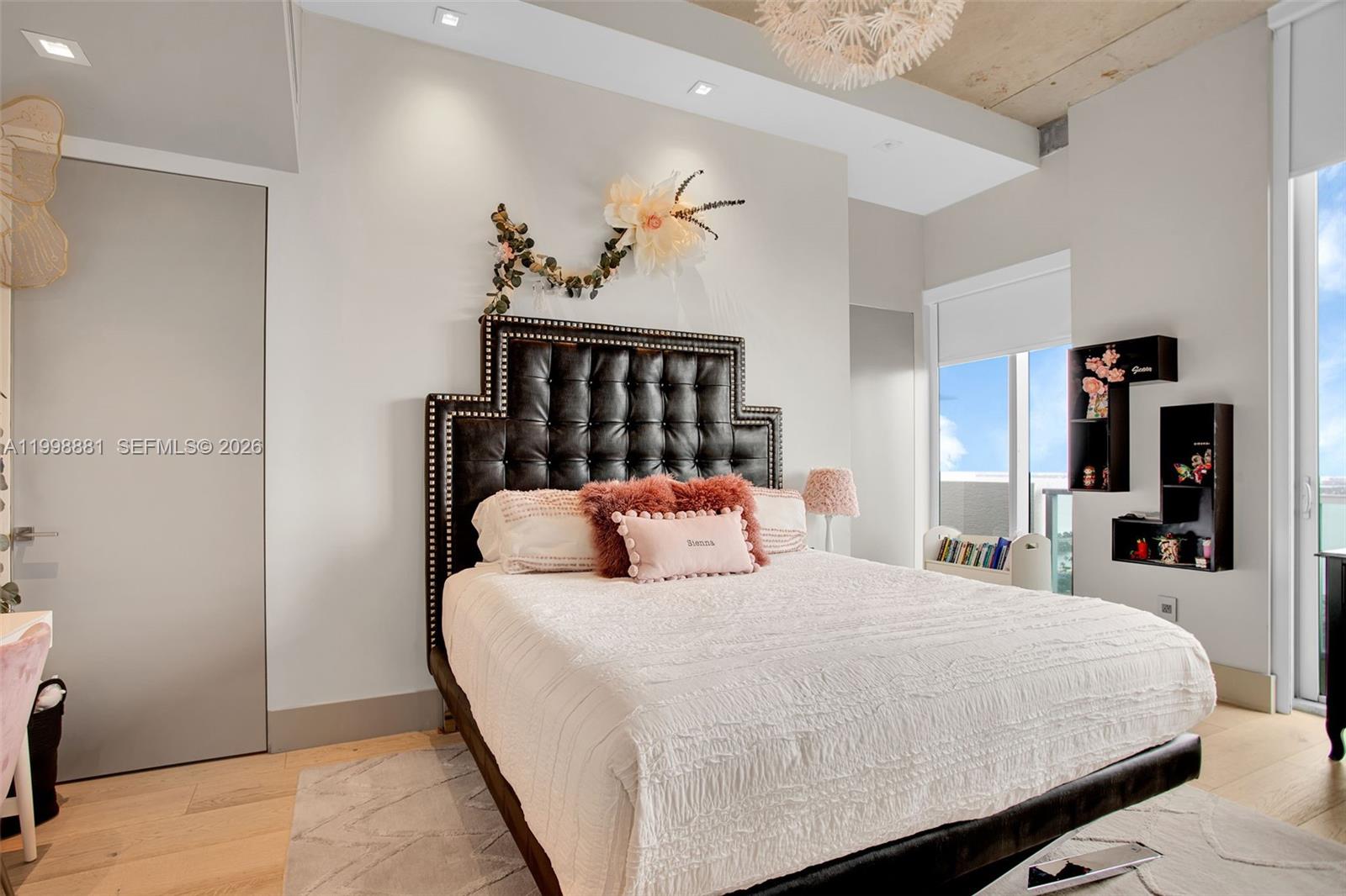 FOUR MIDTOWN - Residential