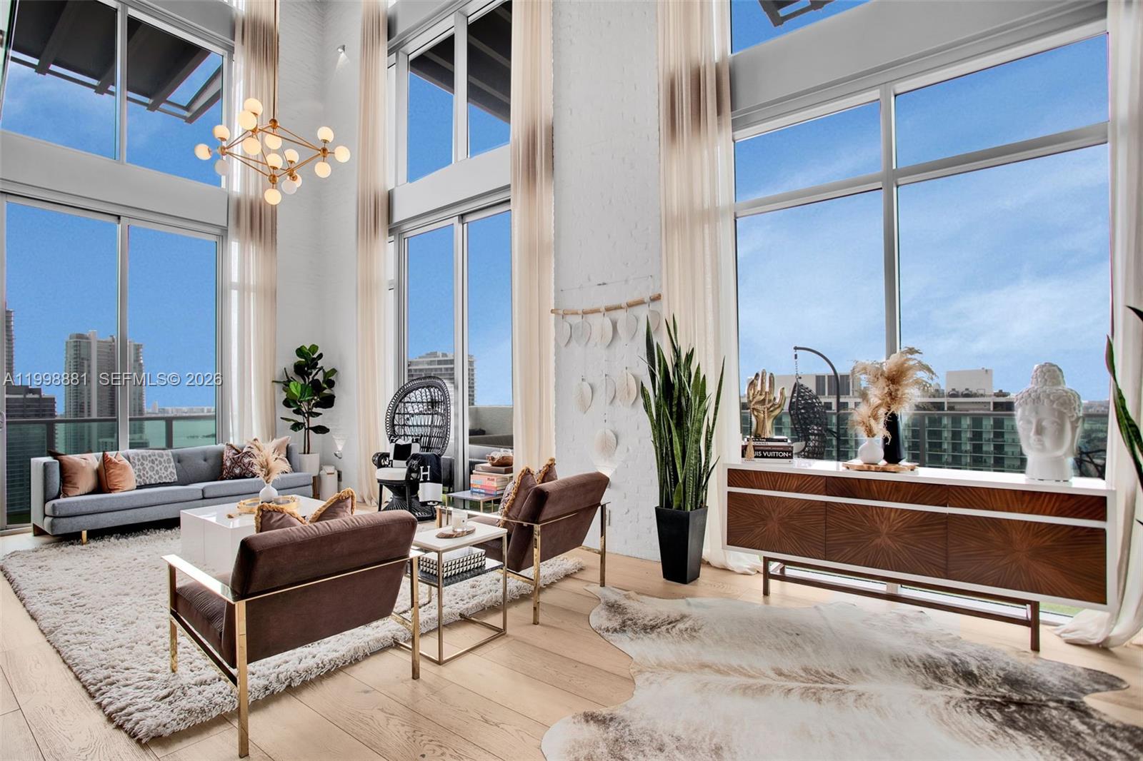 FOUR MIDTOWN - Residential