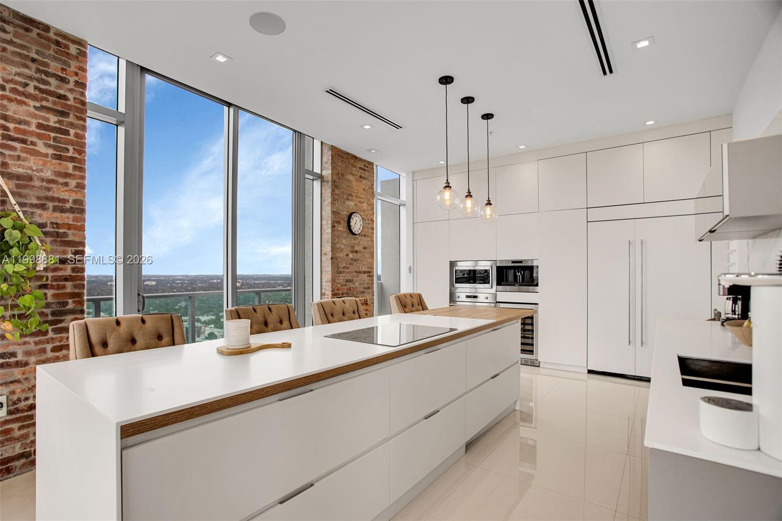 FOUR MIDTOWN - Residential