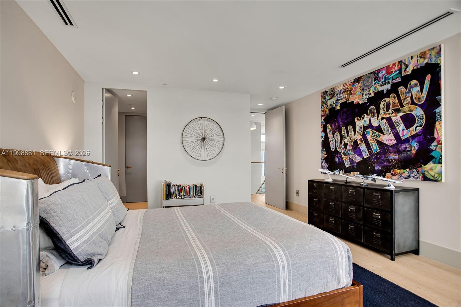 FOUR MIDTOWN - Residential