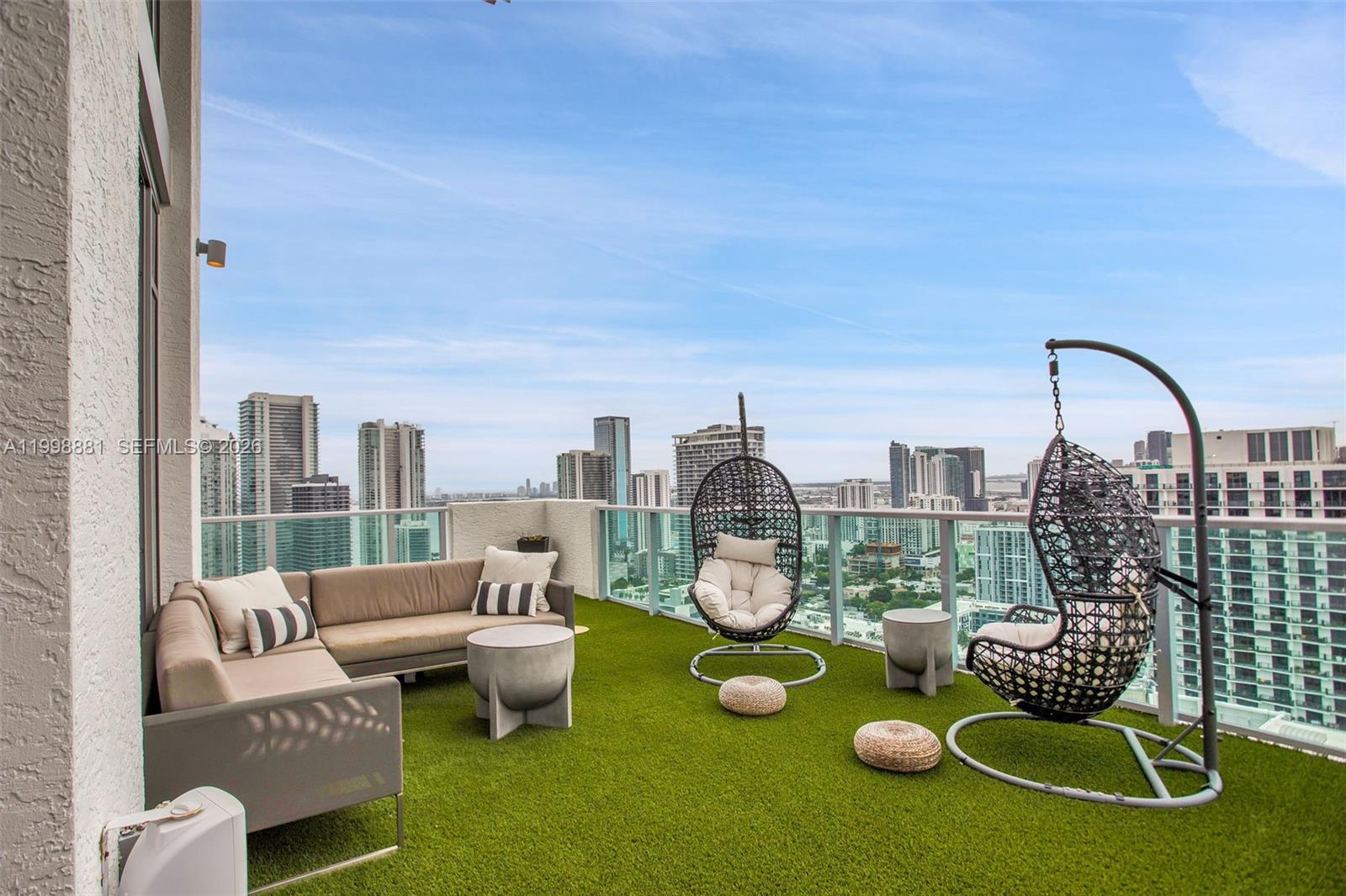 FOUR MIDTOWN - Residential