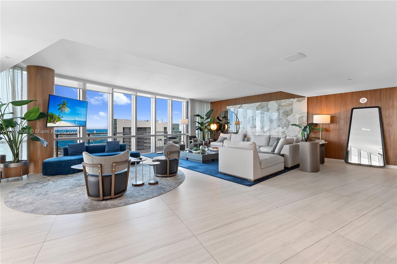 PARAMOUNT MIAMI WORLDCENT - Residential Lease