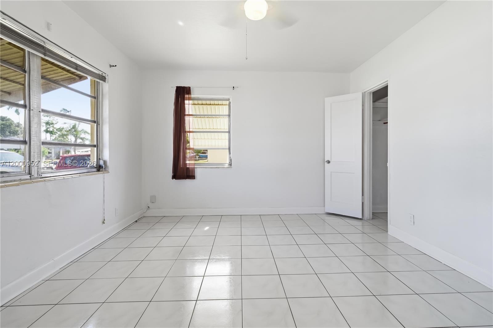 SOUTH HOLLYWOOD AMD PLAT - Residential