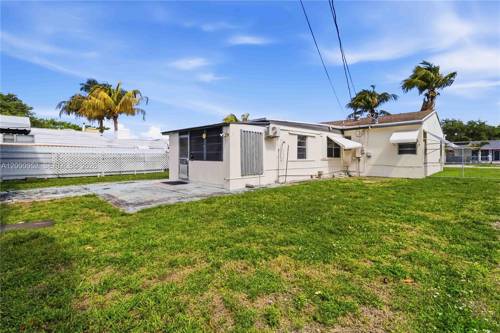 SOUTH HOLLYWOOD AMD PLAT - Residential