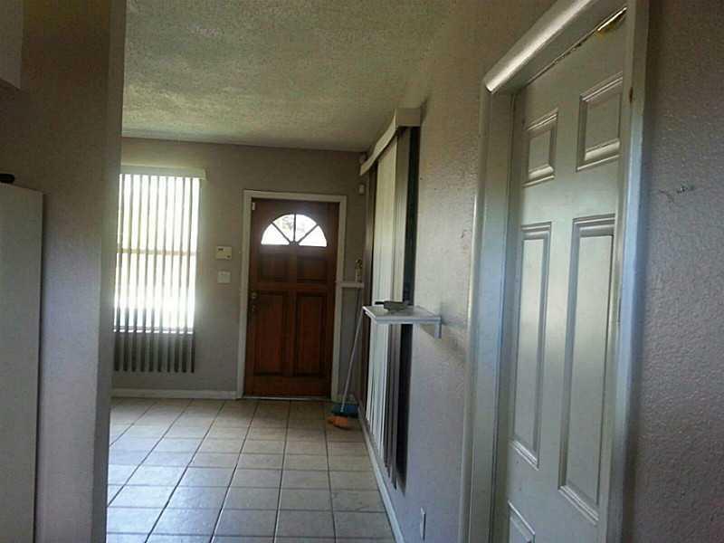 LAKE FOREST SEC 2 34-23 B - Residential Lease