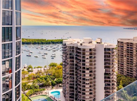 2831 S Bayshore Dr 2204 Miami FL 33133