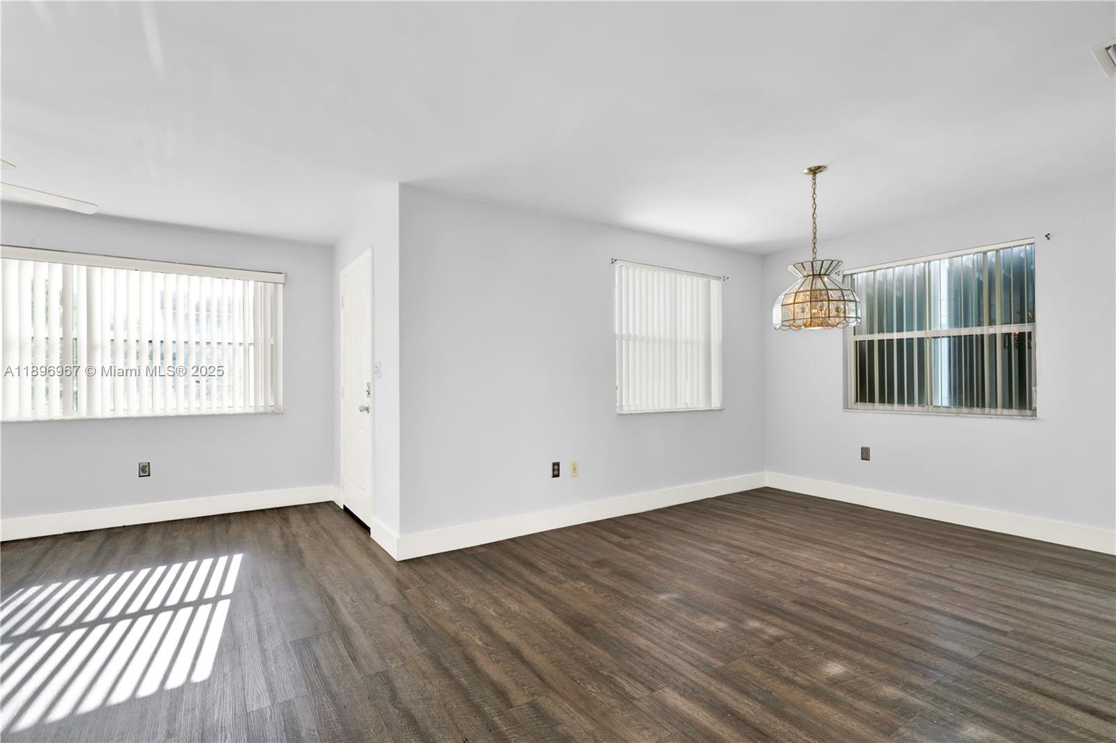 SAGA VIEW - Residential Lease