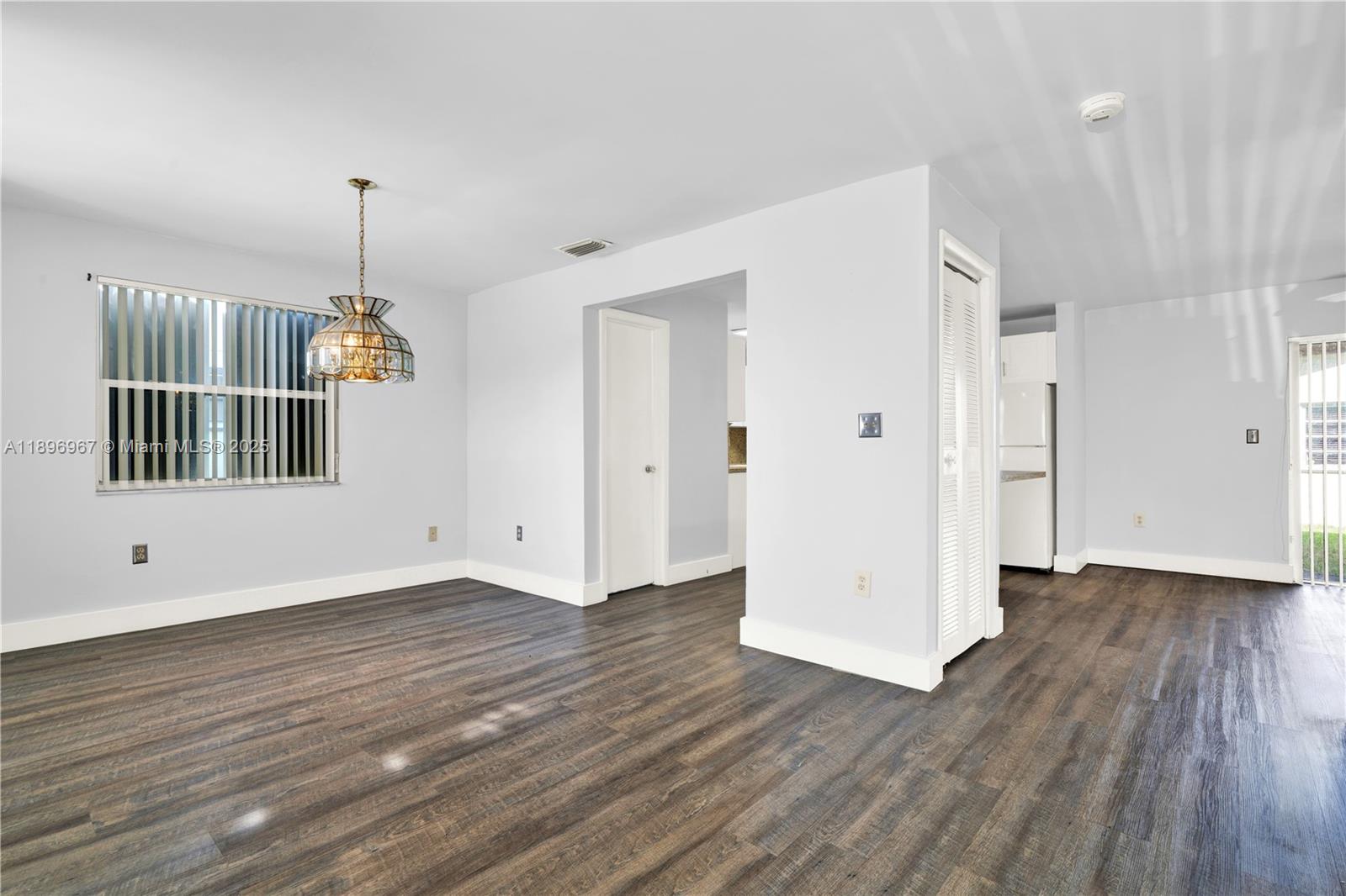 SAGA VIEW - Residential Lease