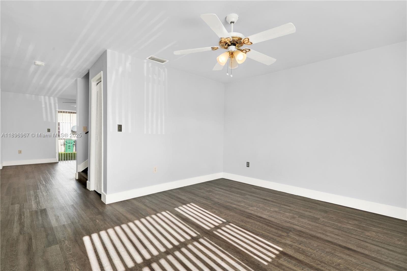 SAGA VIEW - Residential Lease