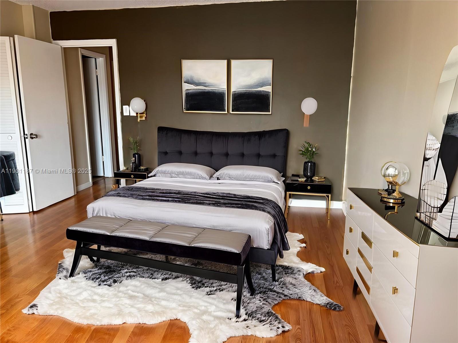 BRENTWOOD WEST TOWNHOUSES - Residential Lease