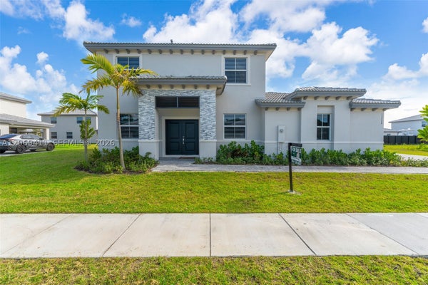 13248 SW 188TH TER # 0, MIAMI, FL 33177 - Image 478a916edcdac935bbd7d3bb53a8a1ec/2771324926