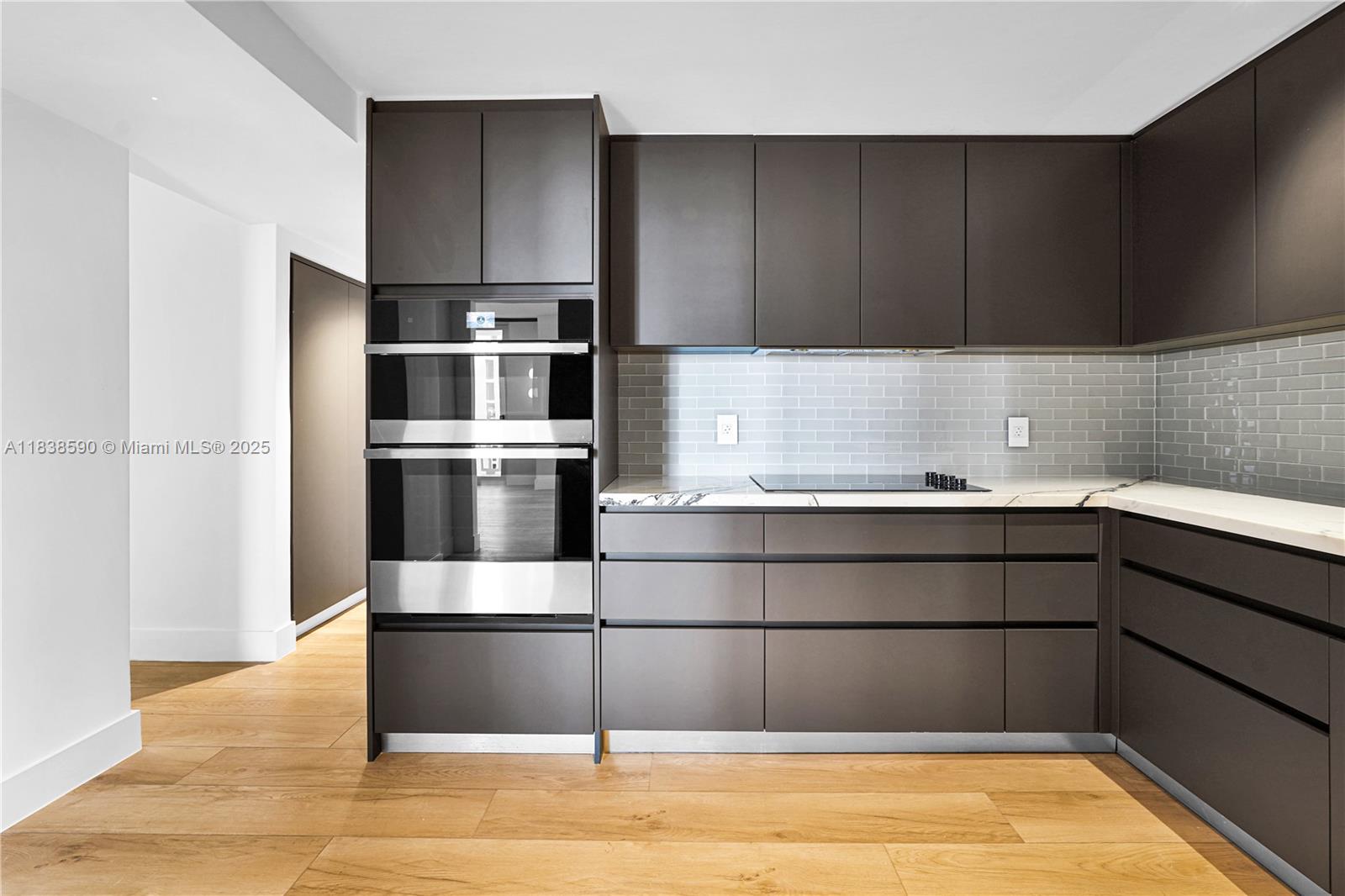 CARAVELLE CONDO - Residential Lease