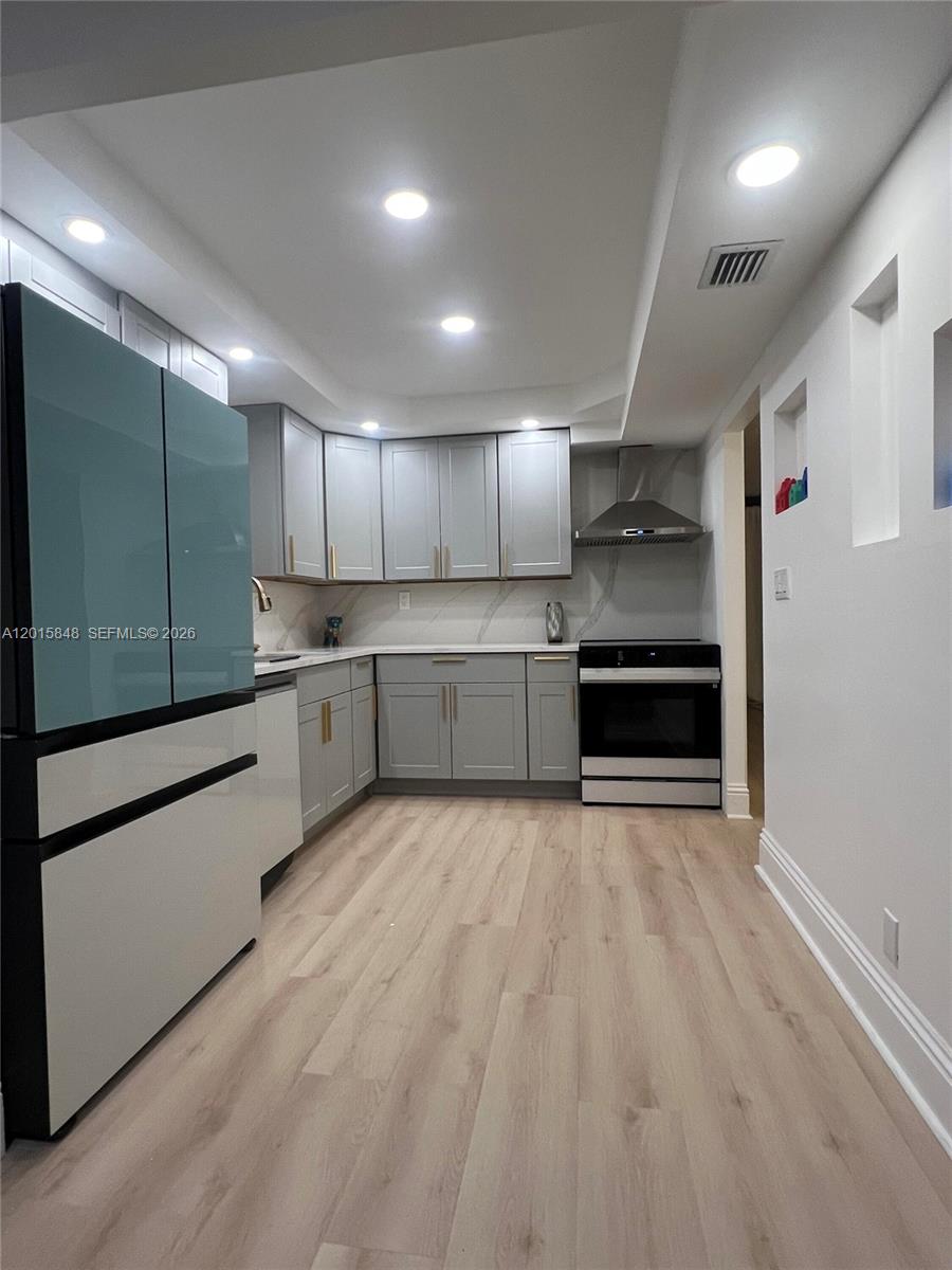 VILLA DORADA CONDO - Residential