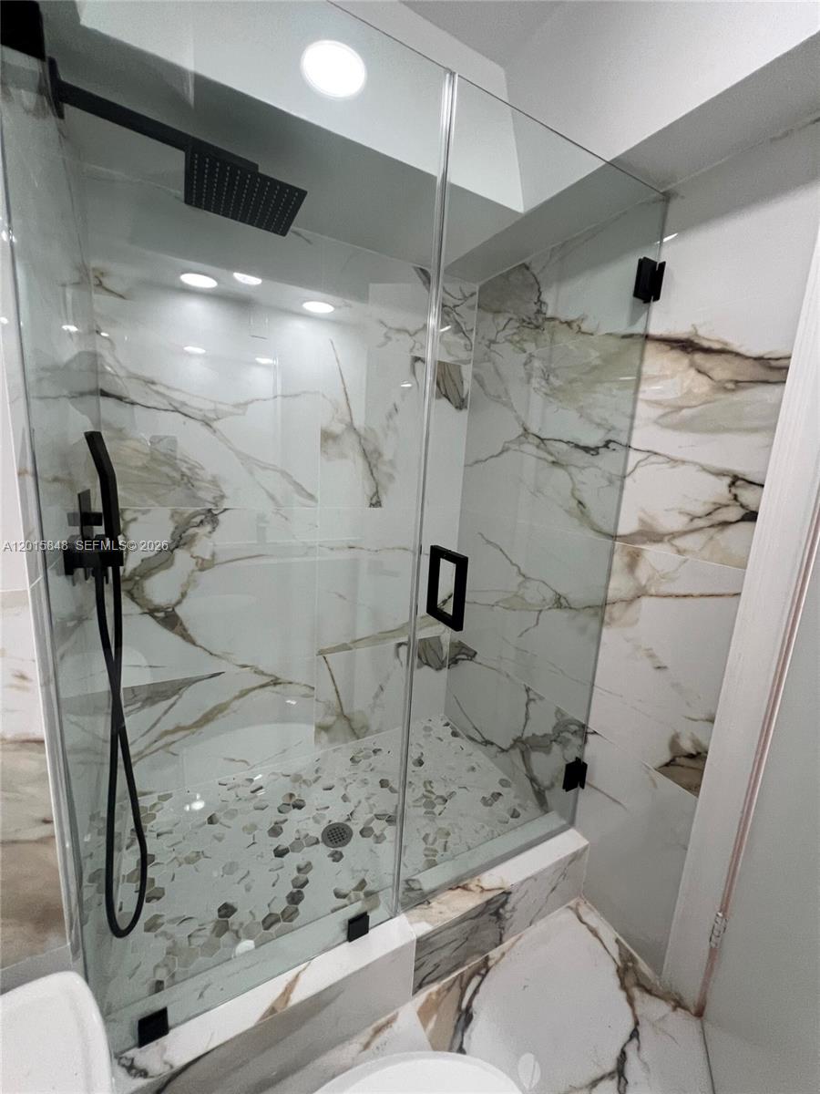 VILLA DORADA CONDO - Residential