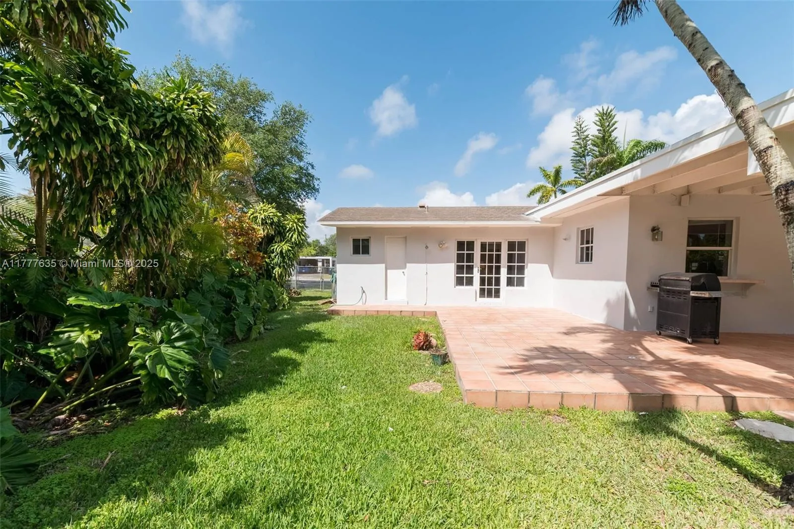 Palmetto Bay, Florida 33158, United States, 4 Bedrooms Bedrooms, ,3 BathroomsBathrooms,Residential,Active,104666