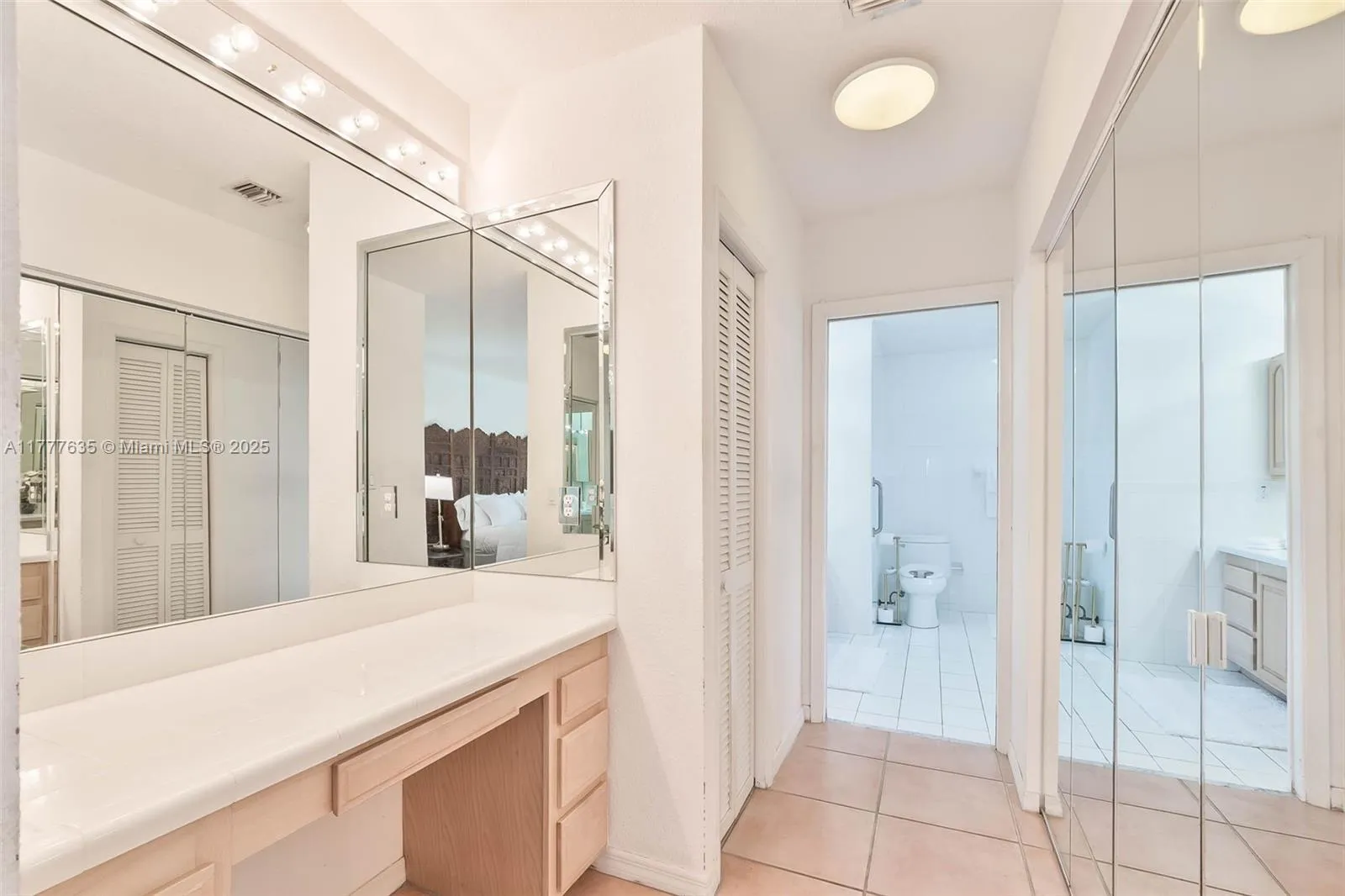 Palmetto Bay, Florida 33158, United States, 4 Bedrooms Bedrooms, ,3 BathroomsBathrooms,Residential,Active,104666