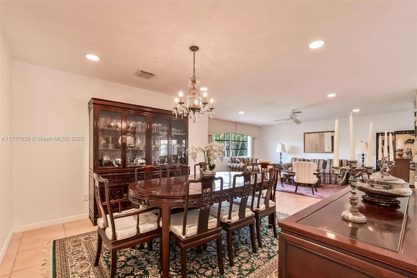 Palmetto Bay, Florida 33158, United States, 4 Bedrooms Bedrooms, ,3 BathroomsBathrooms,Residential,Active,104666