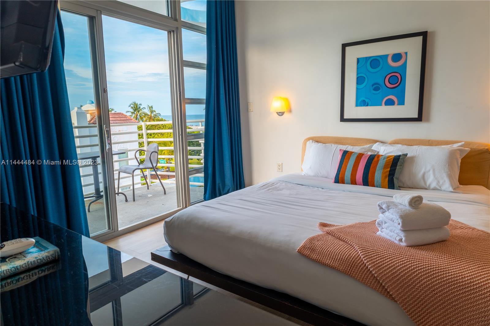 THE STRAND ON OCEAN DRIVE - Residential