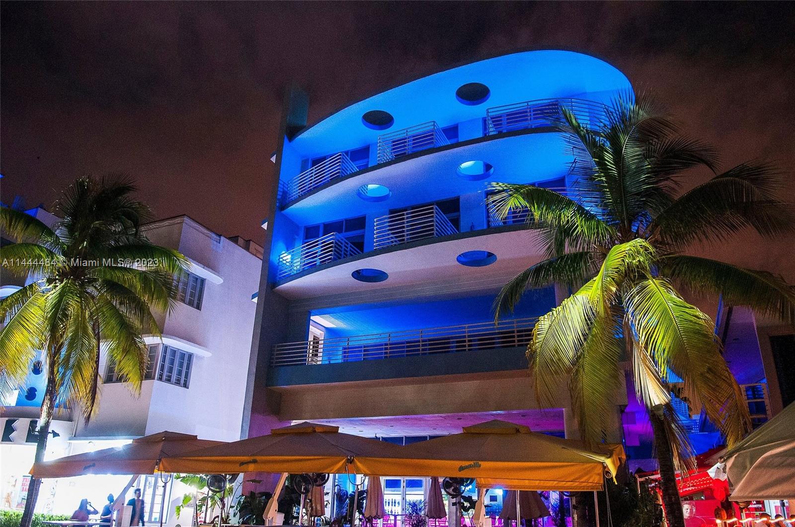 1052 Ocean Dr C503
