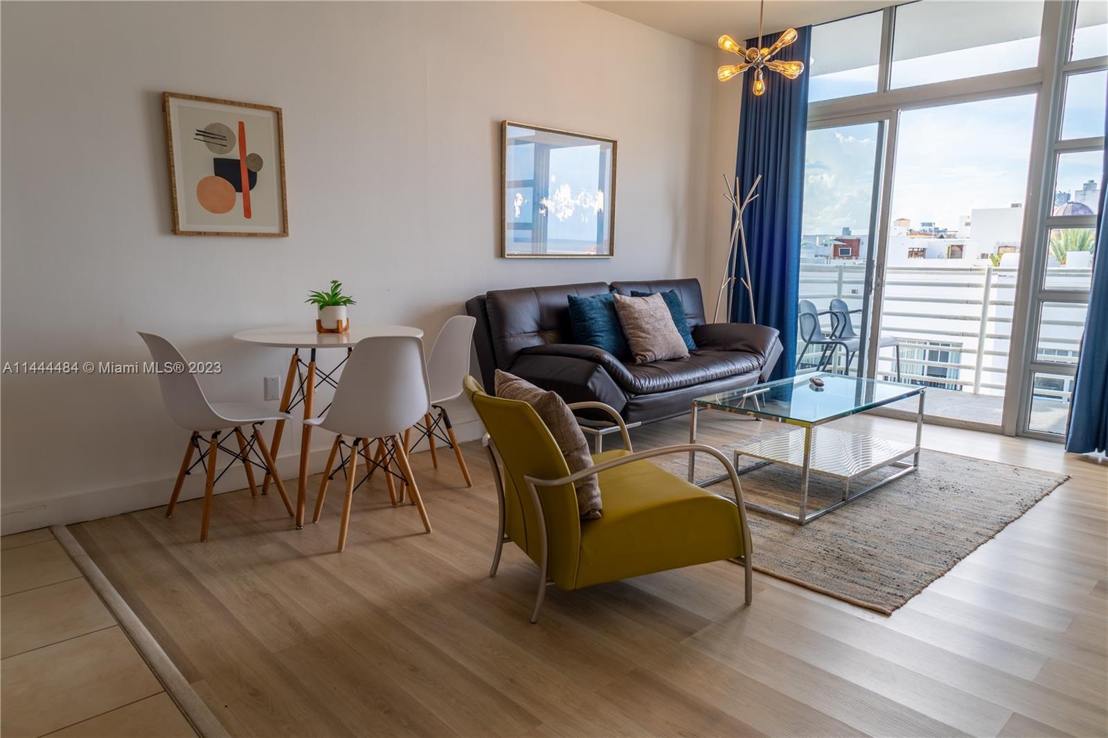 1052 Ocean Dr C503