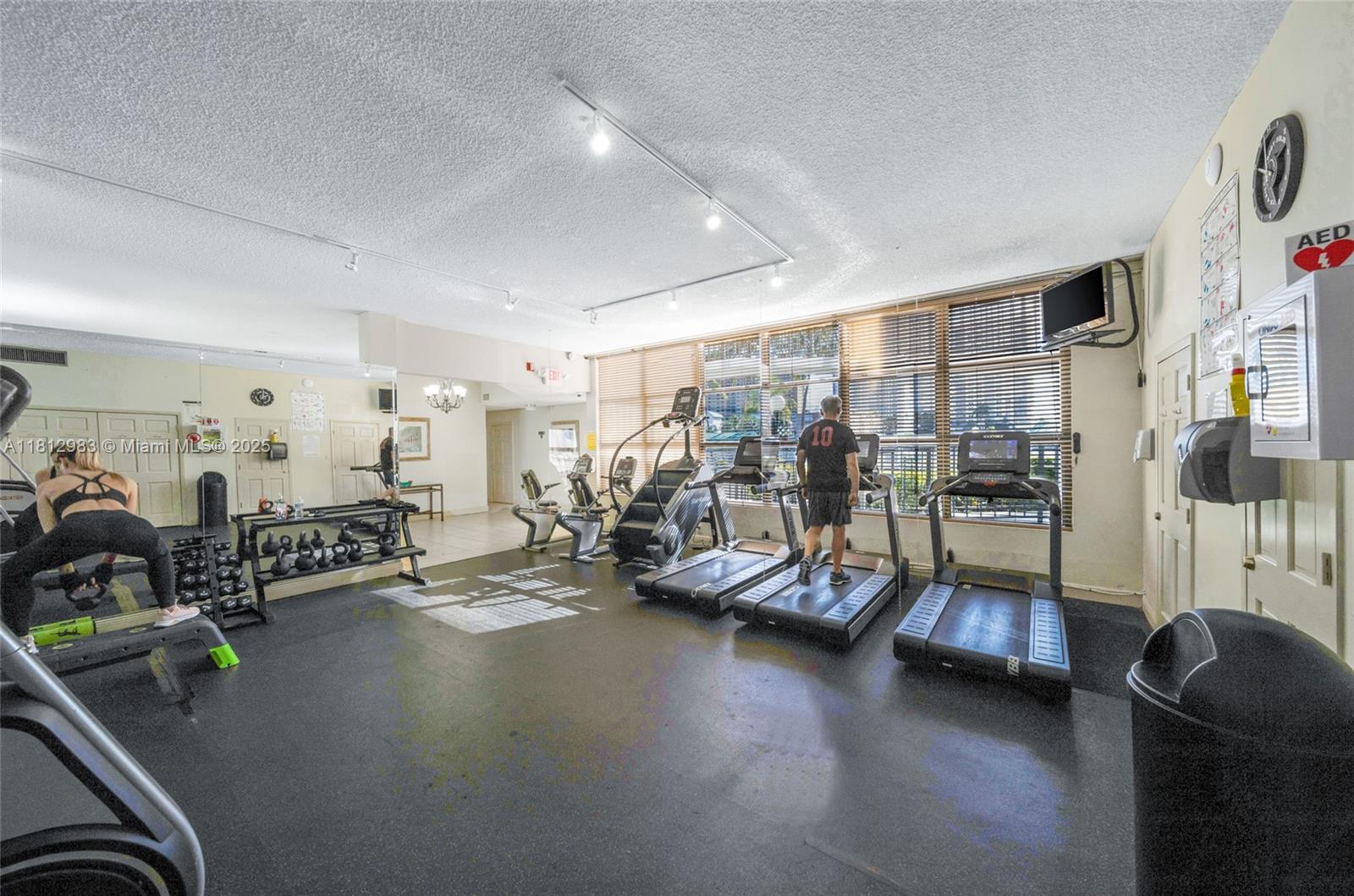 OCEANVIEW PARK CONDO - Residential