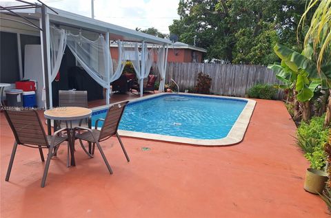 Photo of 7561 Meridian St, Miramar, FL 33023 (MLS # A11868949)