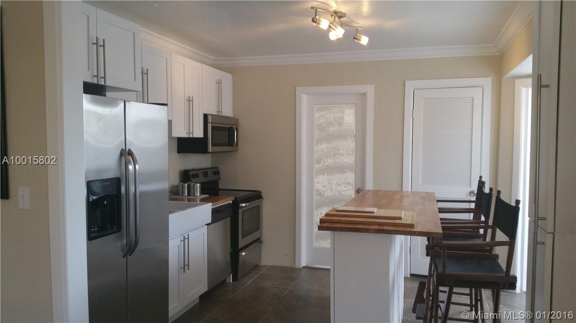 Hollywood Little Ranches - Residential