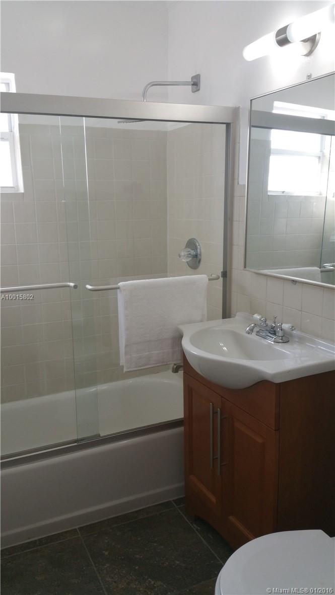 Hollywood Little Ranches - Residential