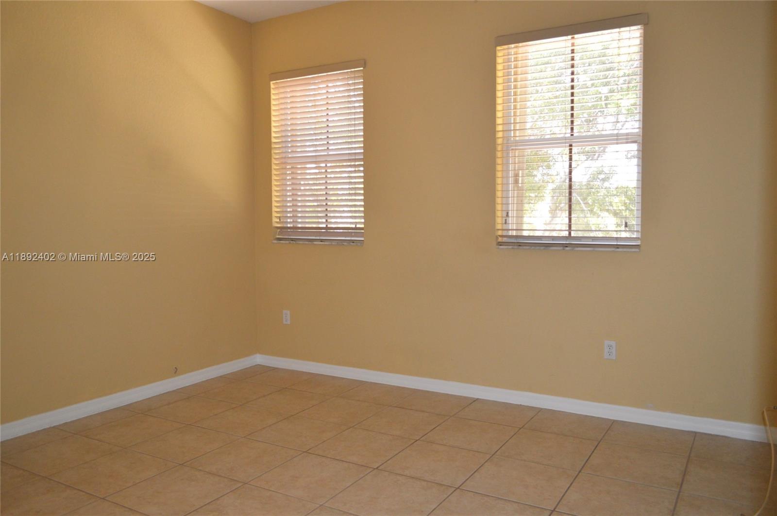 POD 3 AT MONARCH LAKES - Residential