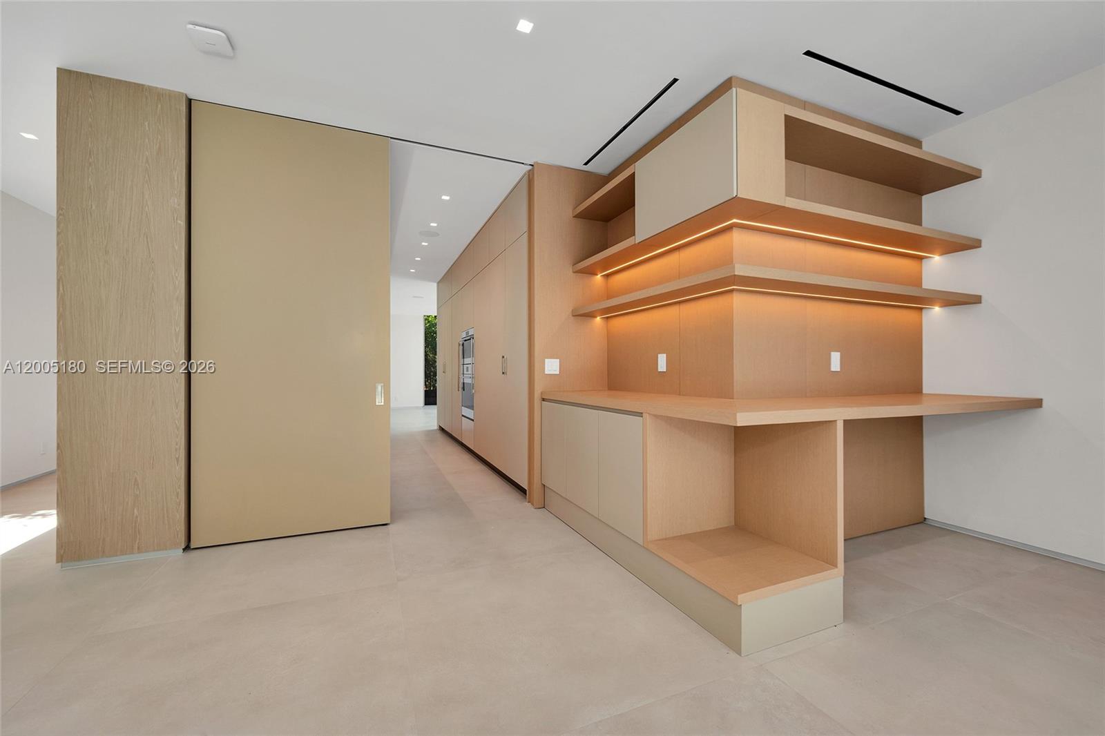 HOLLEMAN PARK - Residential