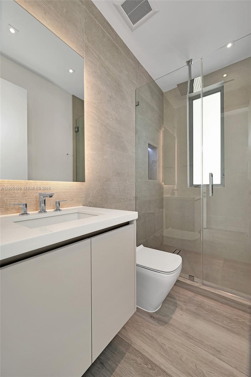 HOLLEMAN PARK - Residential