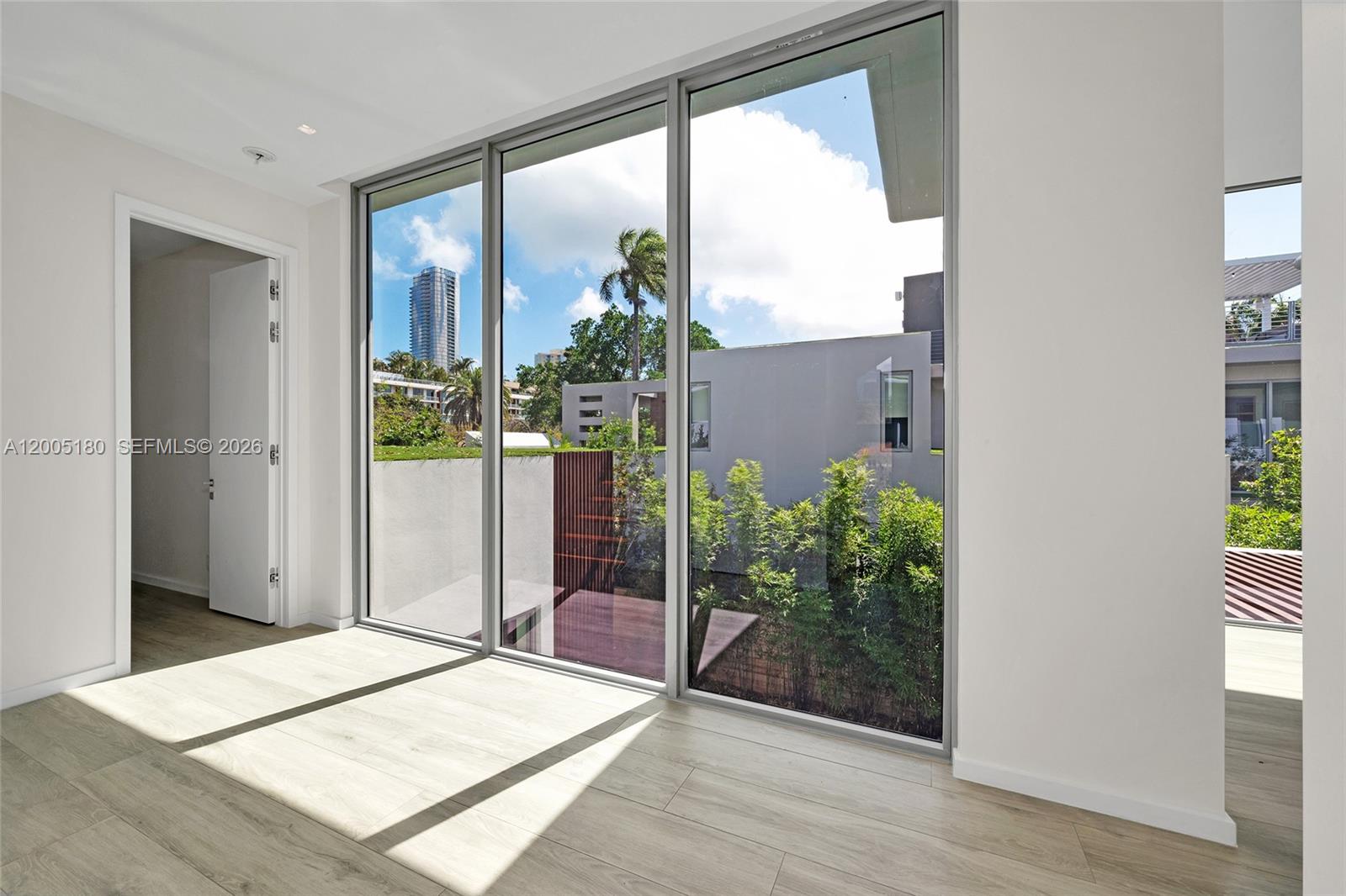 HOLLEMAN PARK - Residential