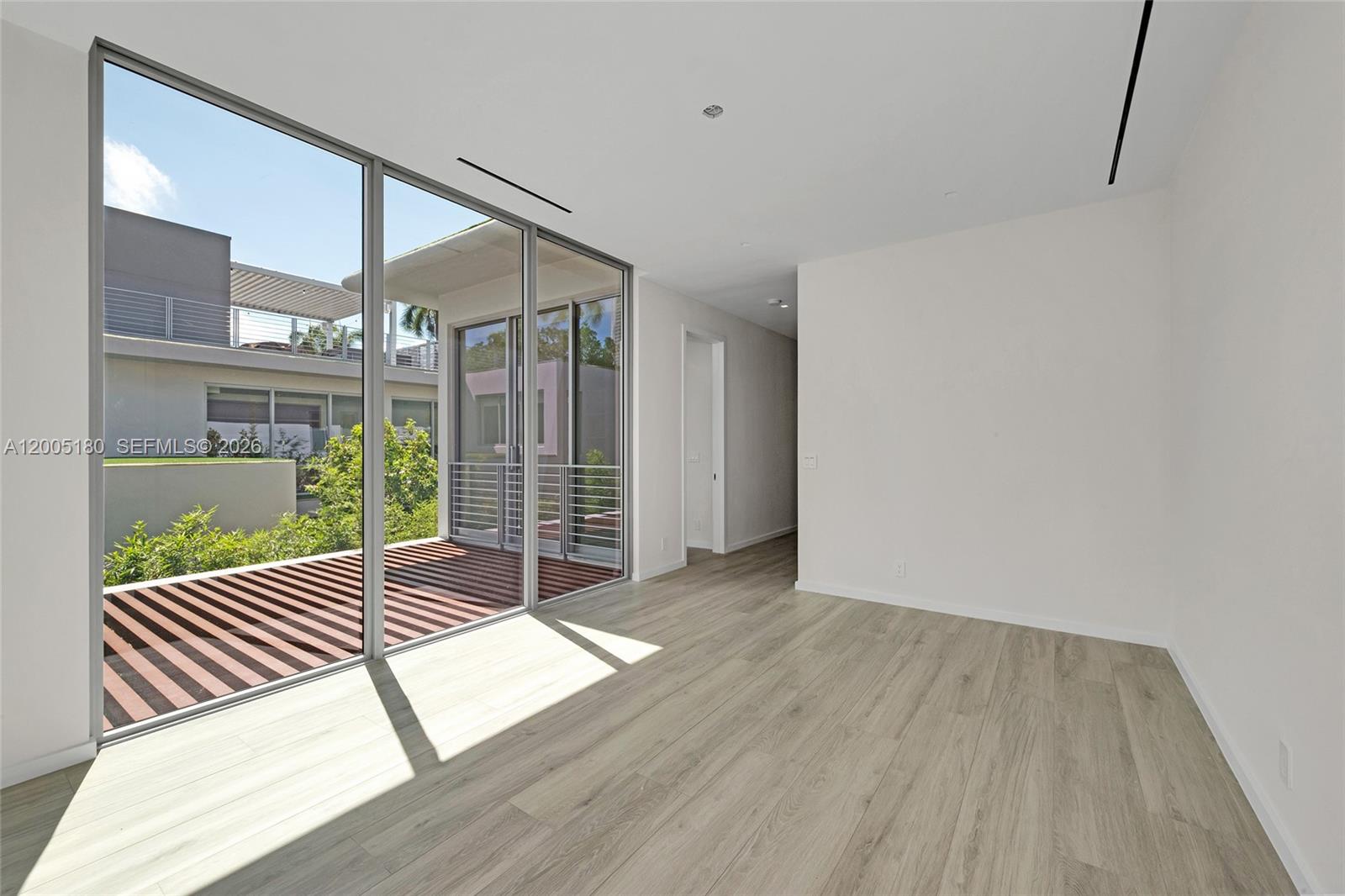 HOLLEMAN PARK - Residential