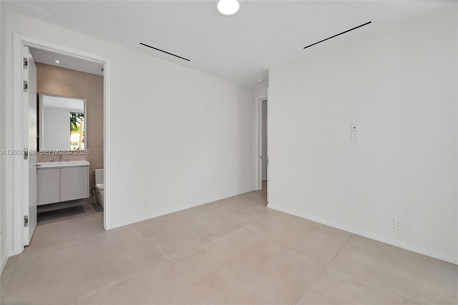 HOLLEMAN PARK - Residential