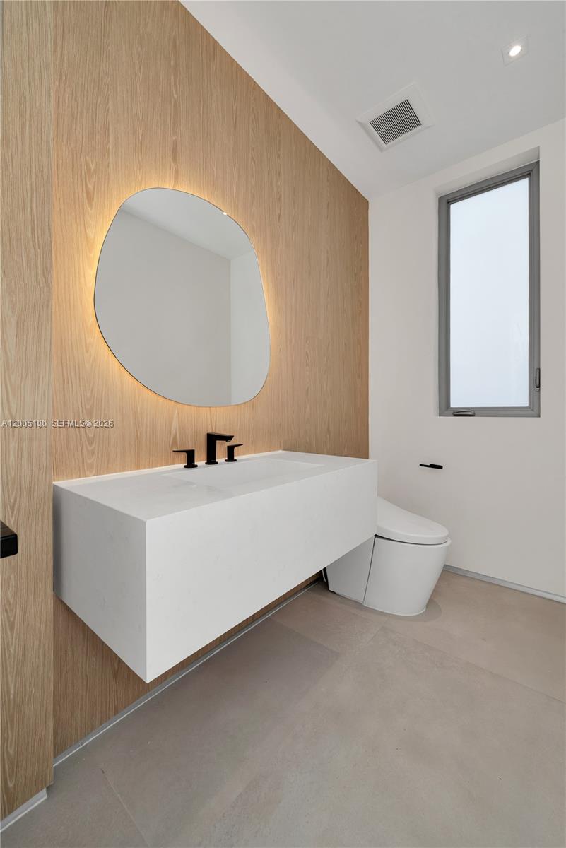 HOLLEMAN PARK - Residential