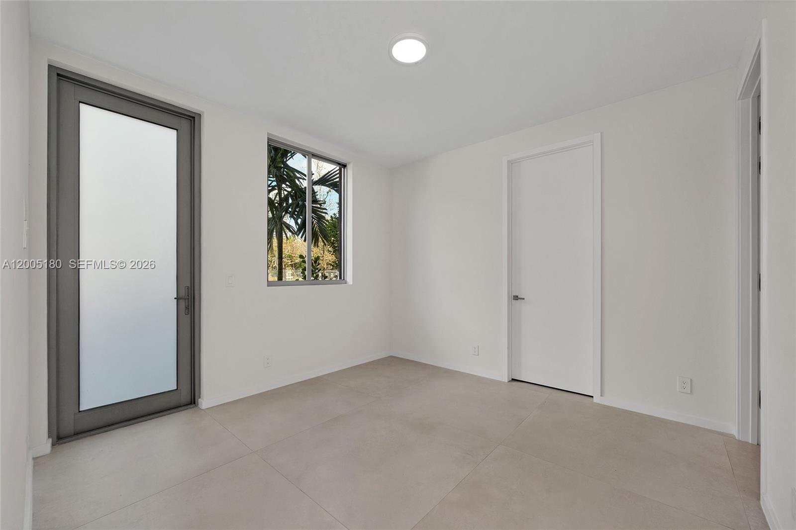 HOLLEMAN PARK - Residential