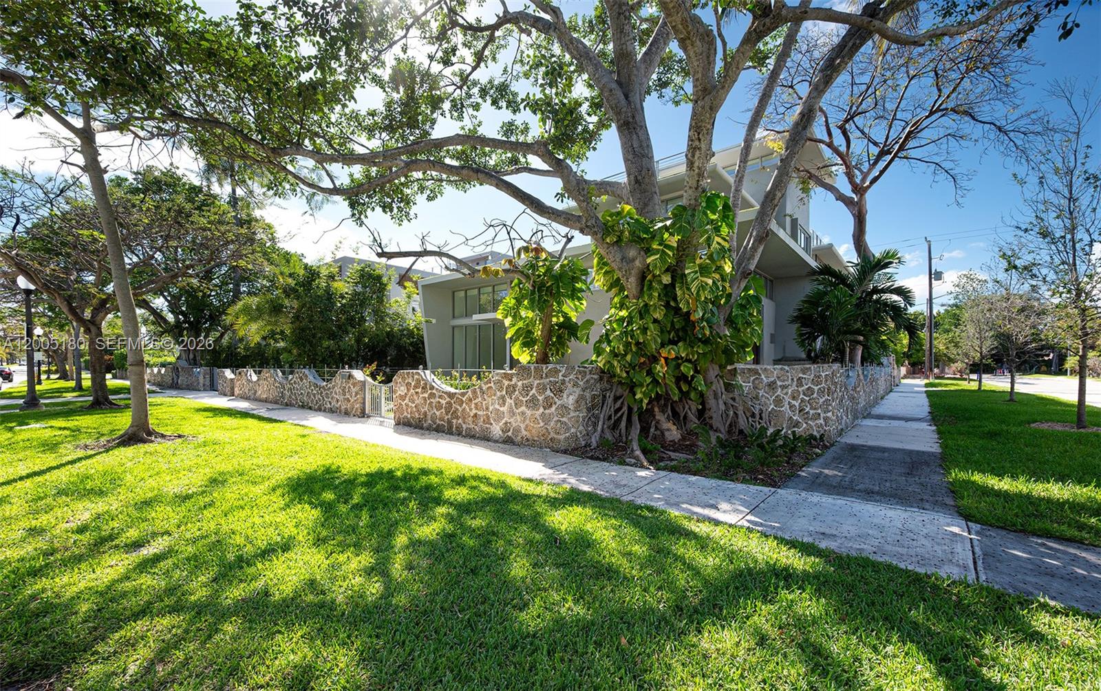 HOLLEMAN PARK - Residential