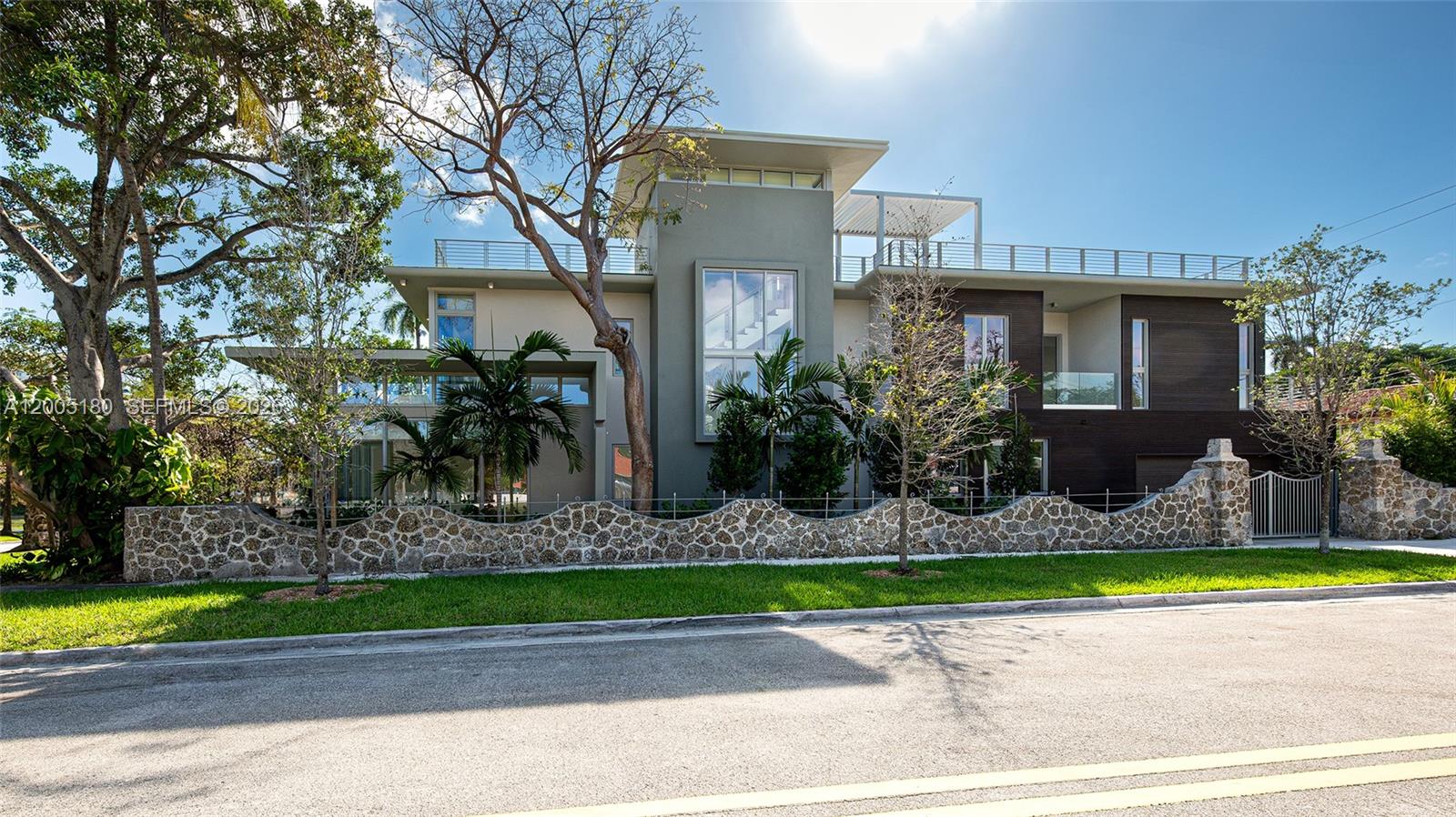 HOLLEMAN PARK - Residential