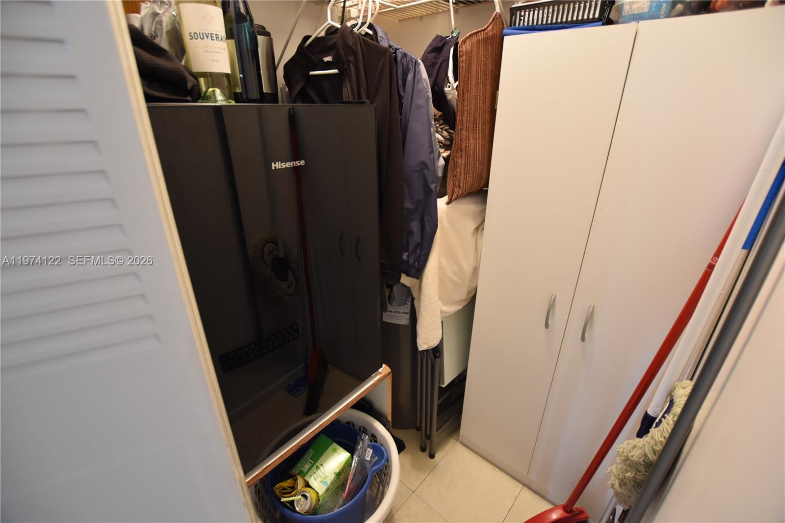 CRESTHAVEN VILLAS CONDO 2 - Residential