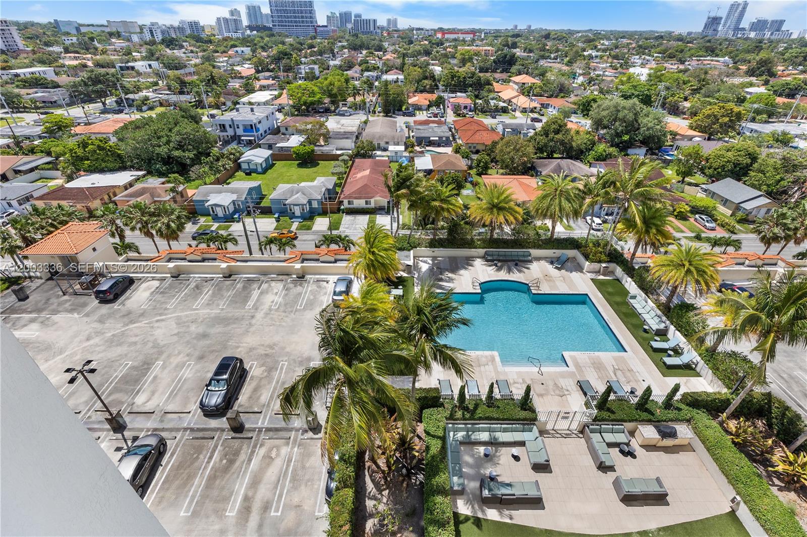 THE ASTON CONDO - Residential