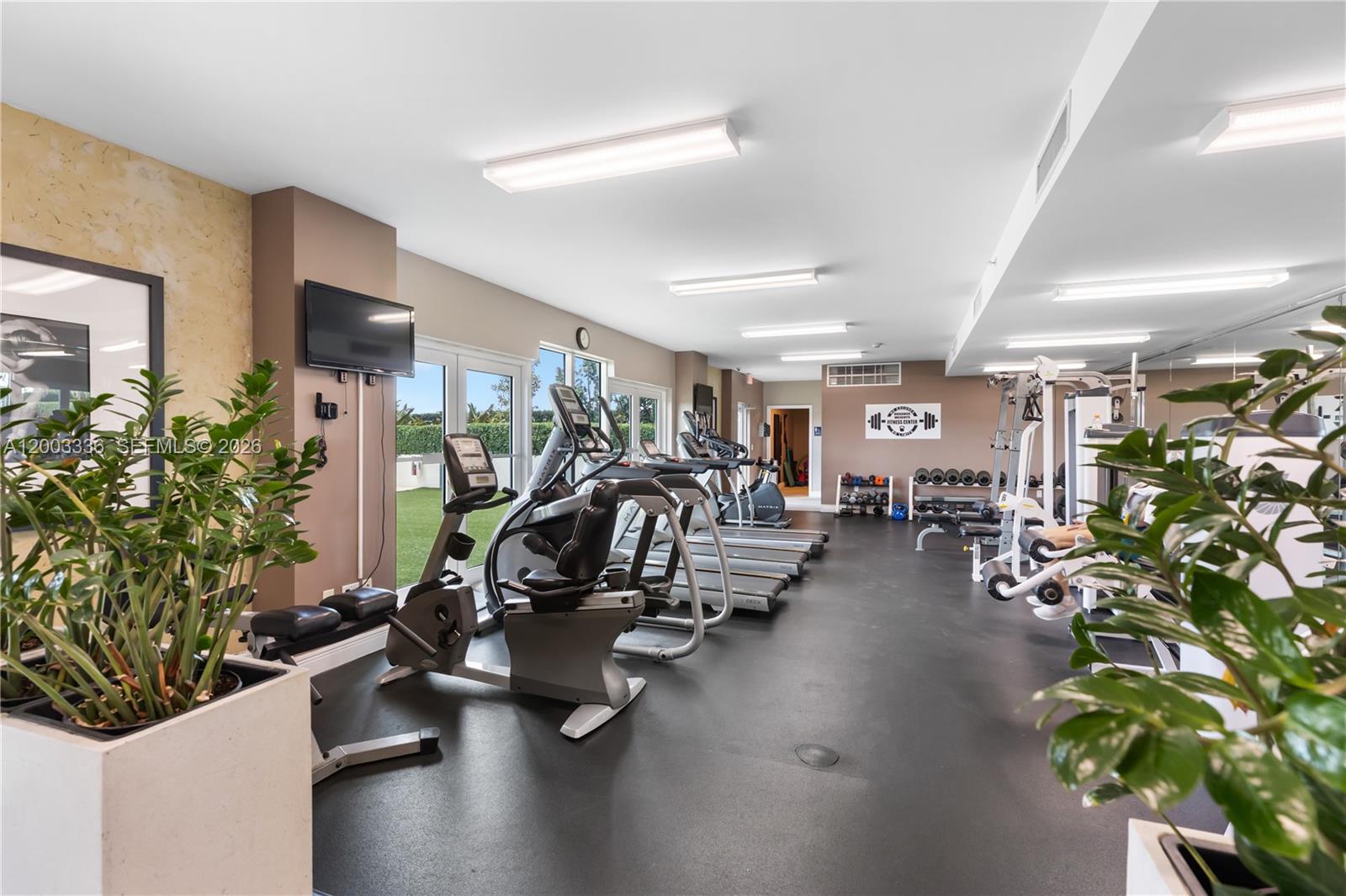 THE ASTON CONDO - Residential