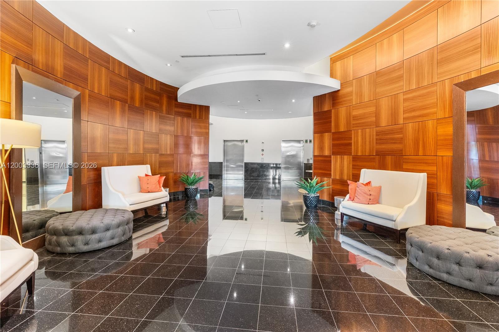 THE ASTON CONDO - Residential