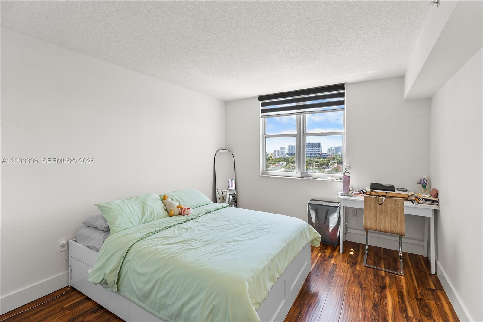 THE ASTON CONDO - Residential