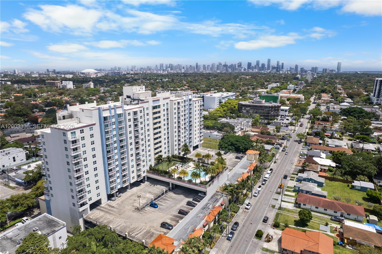 THE ASTON CONDO - Residential