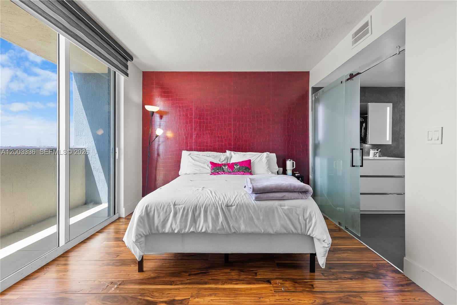 THE ASTON CONDO - Residential